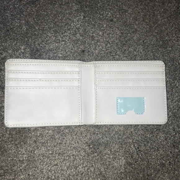 Wallet - Picture 3 of 3